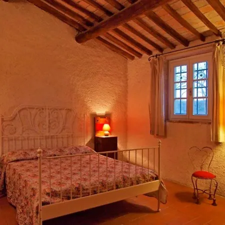 Agriturismo La Moraia פוג'יבונסי