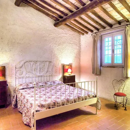 דירה Agriturismo La Moraia פוג'יבונסי