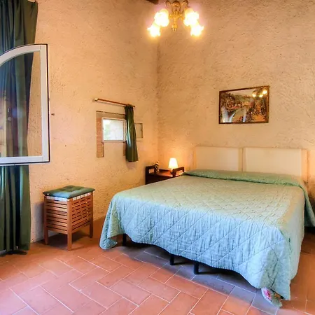 Agriturismo La Moraia * פוג'יבונסי