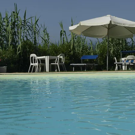 Agriturismo La Moraia * פוג'יבונסי